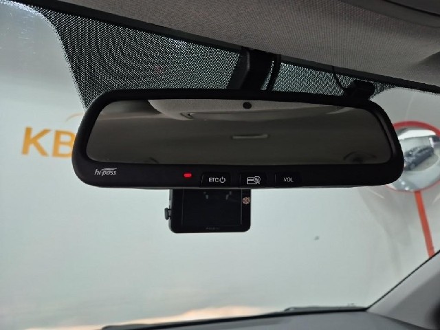 6051002466R15.jpg