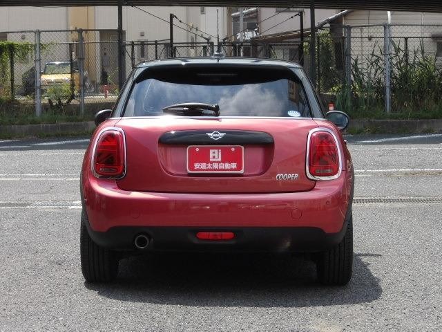 9db756cc7415f83e02e599931cd933e1.jpg