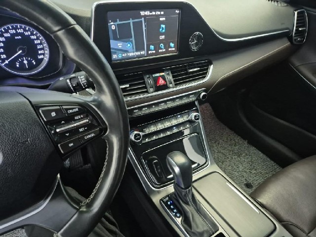 6081500998R10.jpg