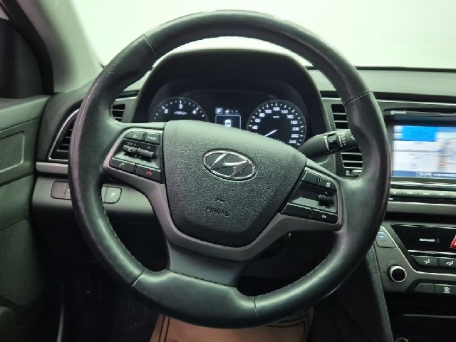 6081000937R9.jpg