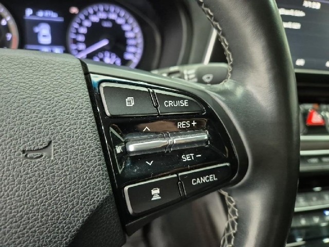 6061002257R15.jpg