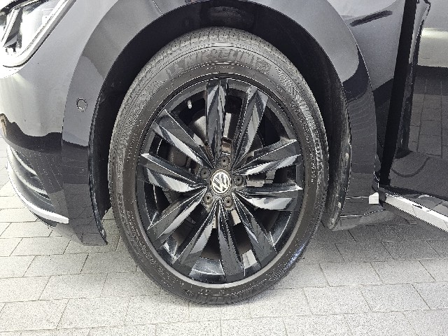 efc8537ce0515991f80cf325797ed137.jpeg