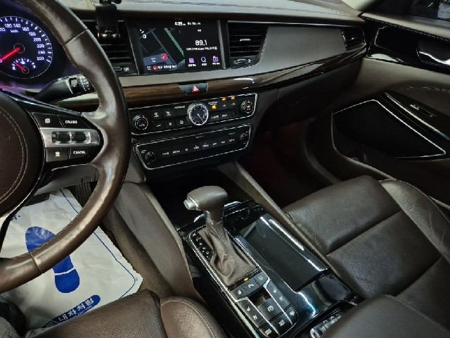 6091000722R10.jpg