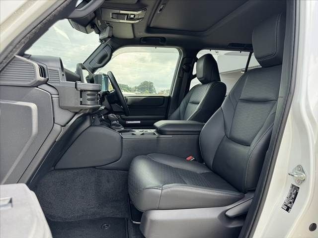 8b33913390a1b441e1e336ef0e00517e.jpg