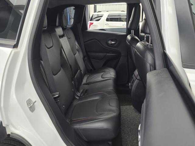 f35091d2bfb873b6b3db0d24671a1e6a.jpeg