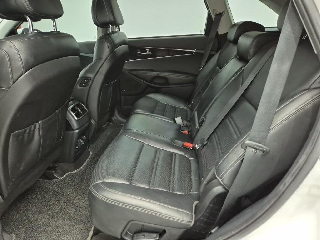 6051001353R12.jpg