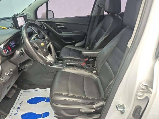 6011000078R11.jpg