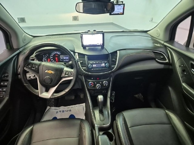 6011000078R7.jpg