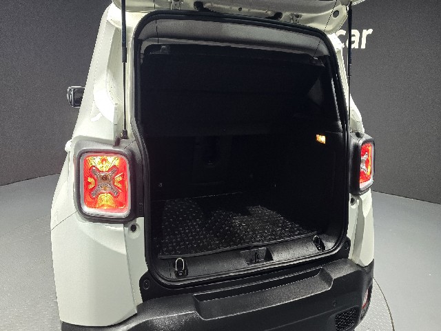 8a87210c53042154b79877f70049faf0.jpeg