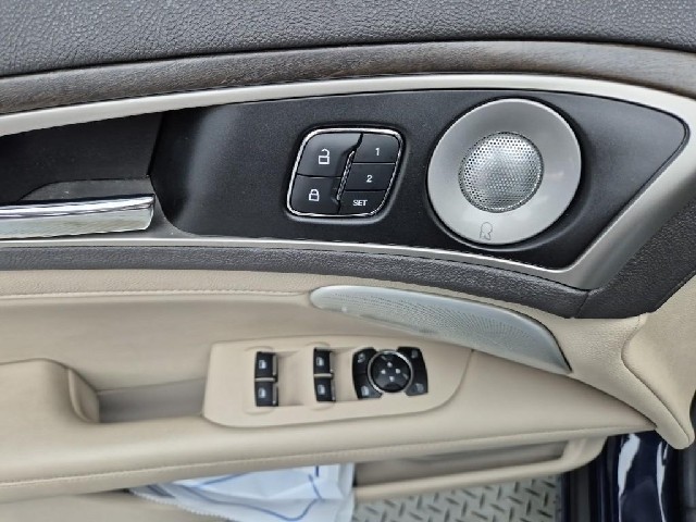 6091001930R17.jpg