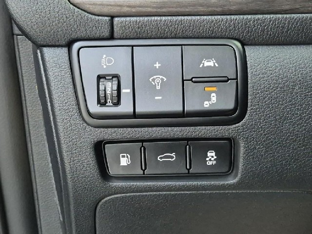 6061500589R17.jpg