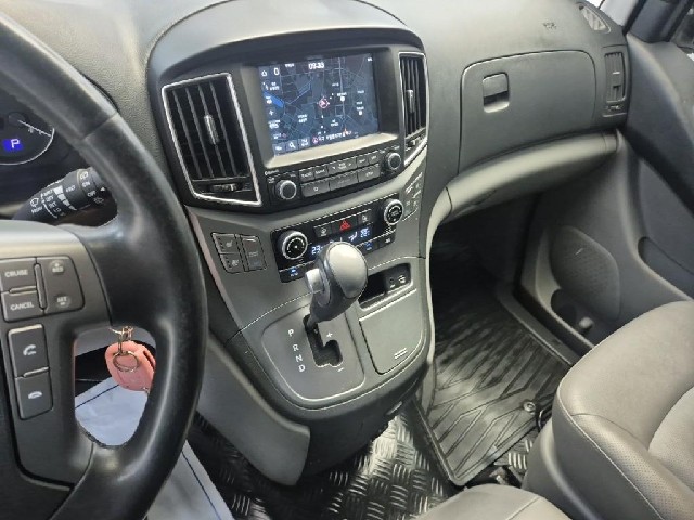 6091001649R10.jpg