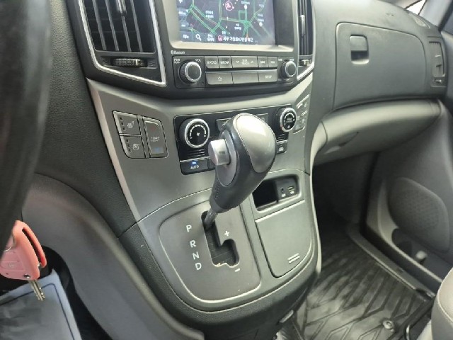 6091001649R8.jpg