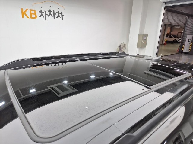 6091000407R13.jpg