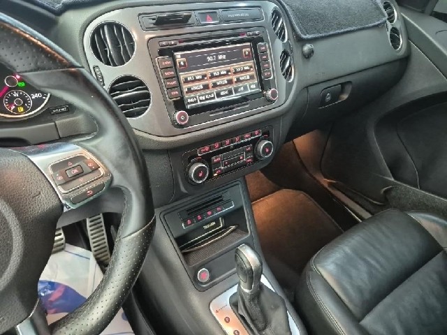 6061000549R10.jpg