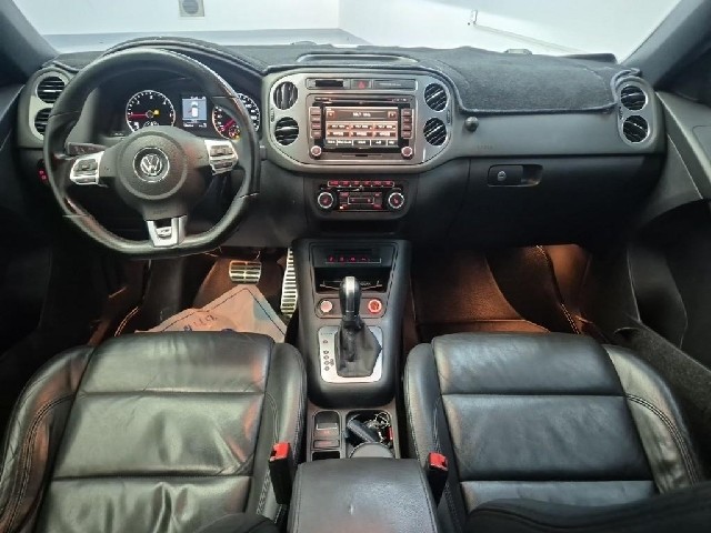 6061000549R7.jpg