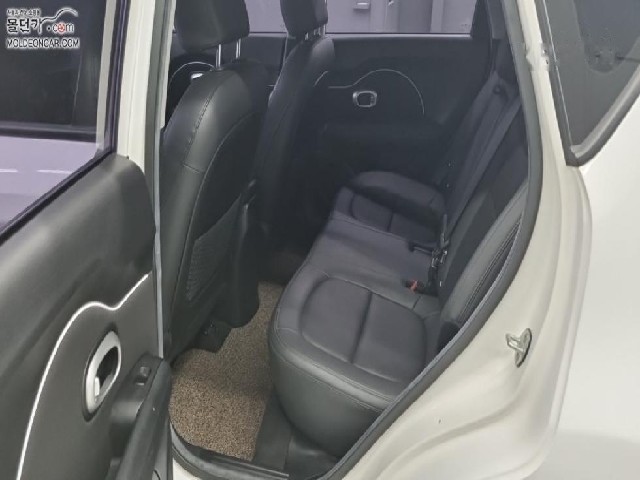 09935d98f35092242f5436e30a5ab248.jpeg