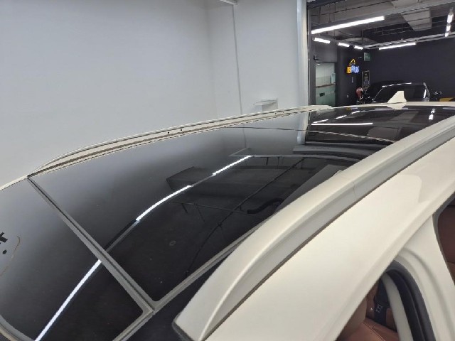 6061502064R13.jpg