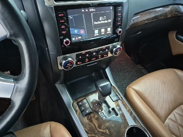 6061501764R10.jpg