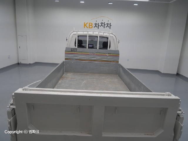 4031002661R18.jpg