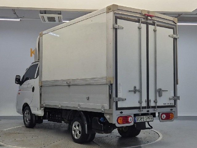 6091000189R2.jpg