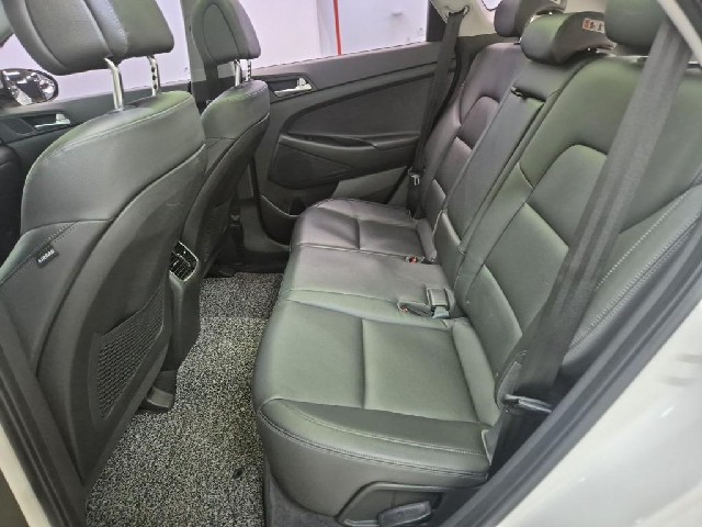 6091501600R12.jpg
