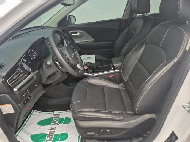 6061501142R11.jpg