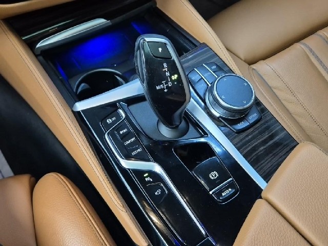 6091501113R8.jpg