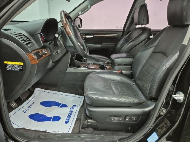 6091001047R11.jpg