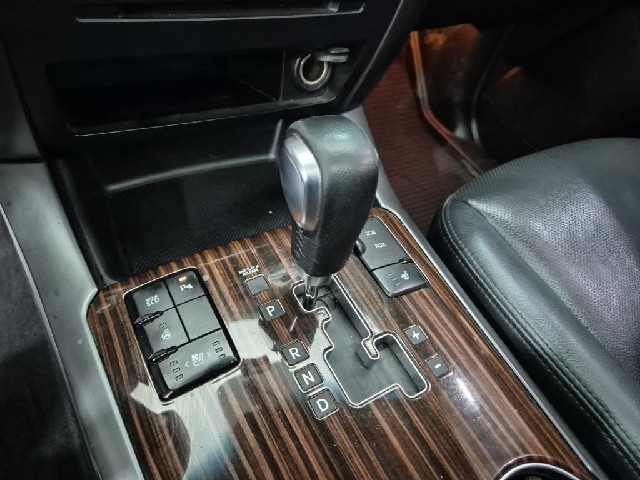 6091001047R8.jpg