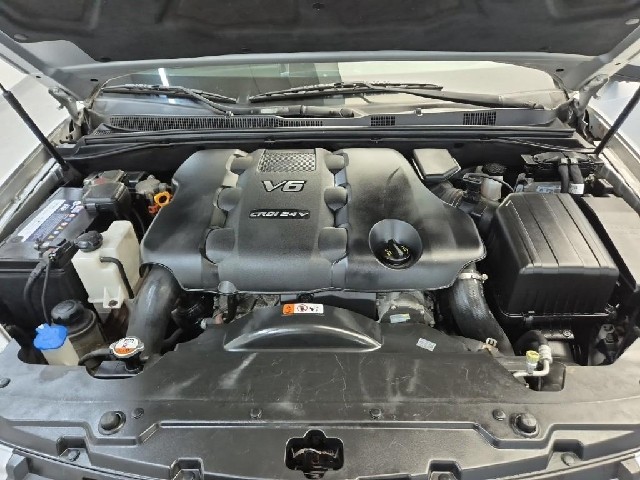 6091000896R5.jpg