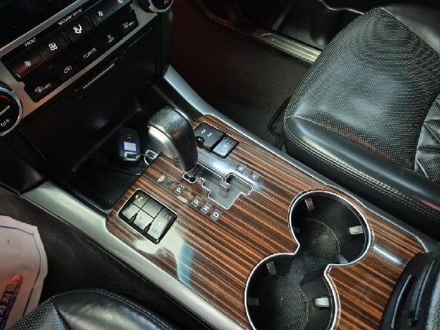 6091000896R8.jpg