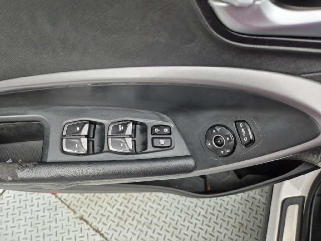 6071000310R18.jpg