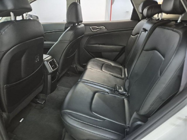 6081500412R12.jpg