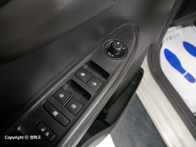 6091002183R12.jpg