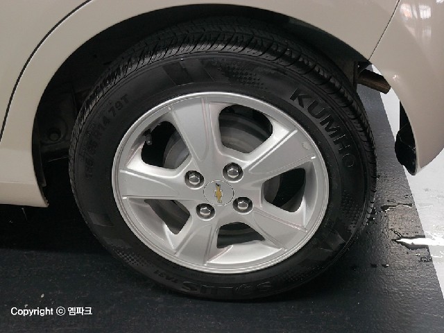 6091002183R18.jpg