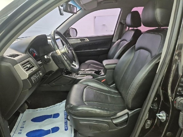 6091501555R11.jpg