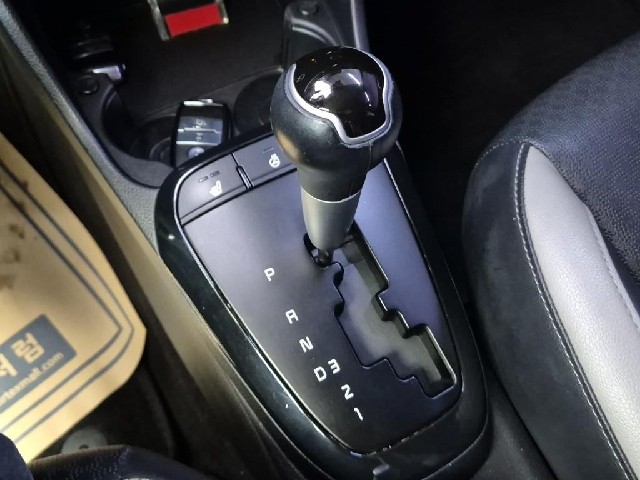 6091501176R8.jpg