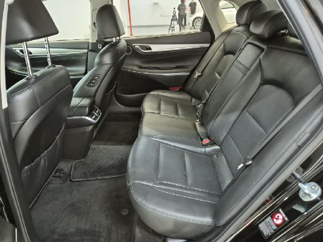 6091001684R12.jpg