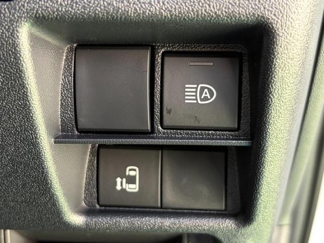 0500054A30260923W00616.jpg