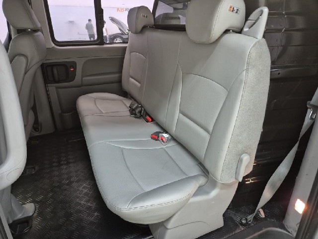 6071500895R12.jpg