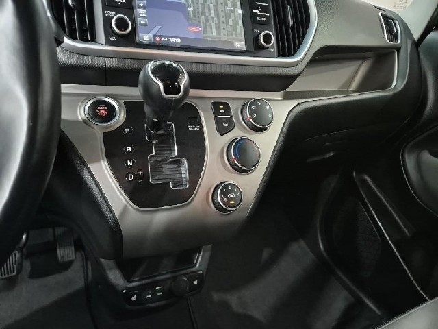 6071002105R8.jpg