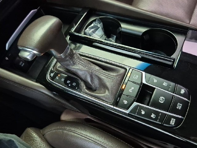 6071501573R8.jpg
