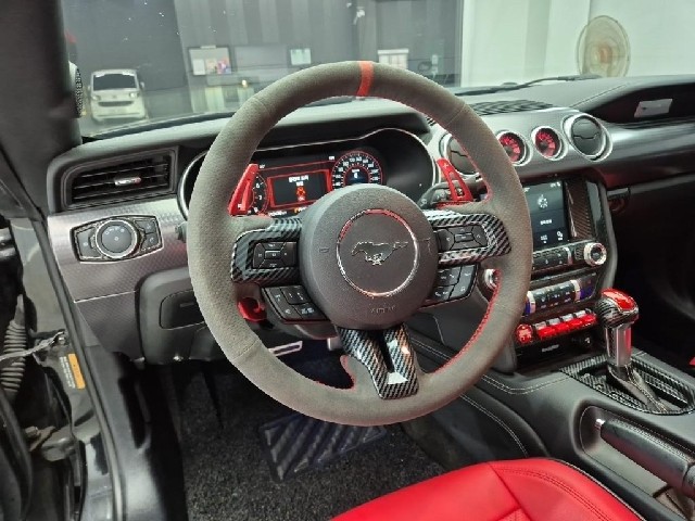 6071002065R8.jpg