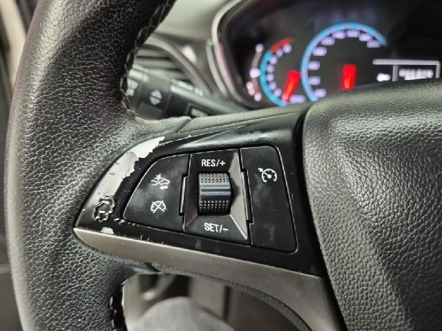 6011000636R14.jpg