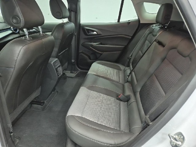 6071000067R12.jpg