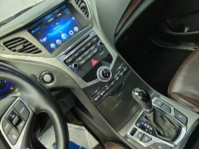 6081500710R10.jpg