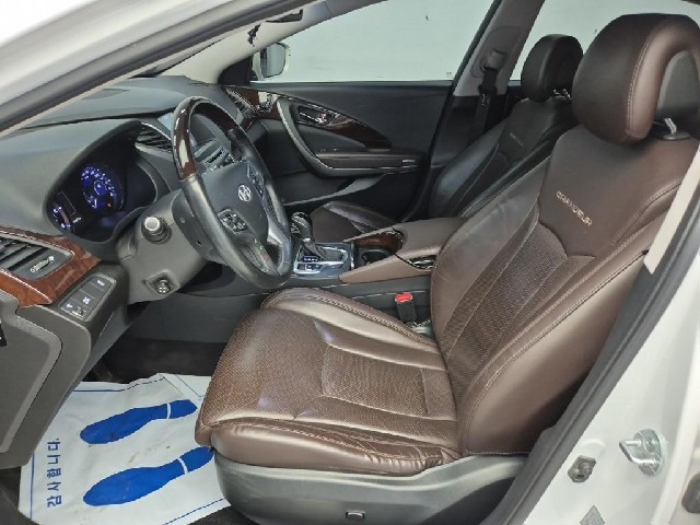 6081500710R11.jpg