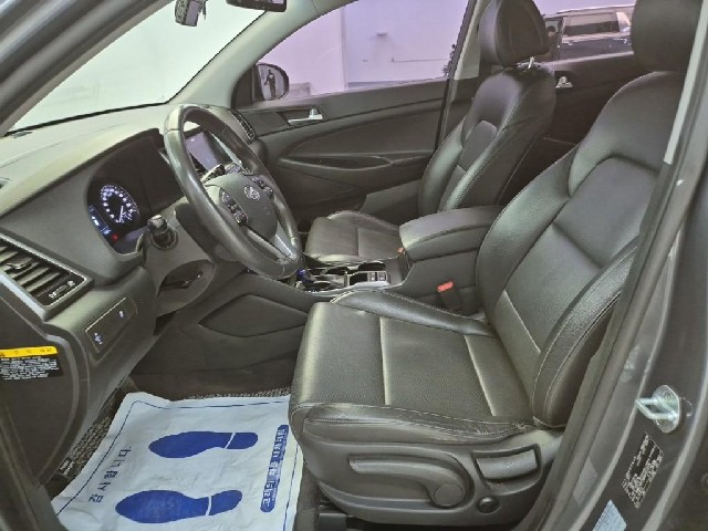 6081500085R11.jpg