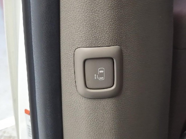 6071002683R18.jpg